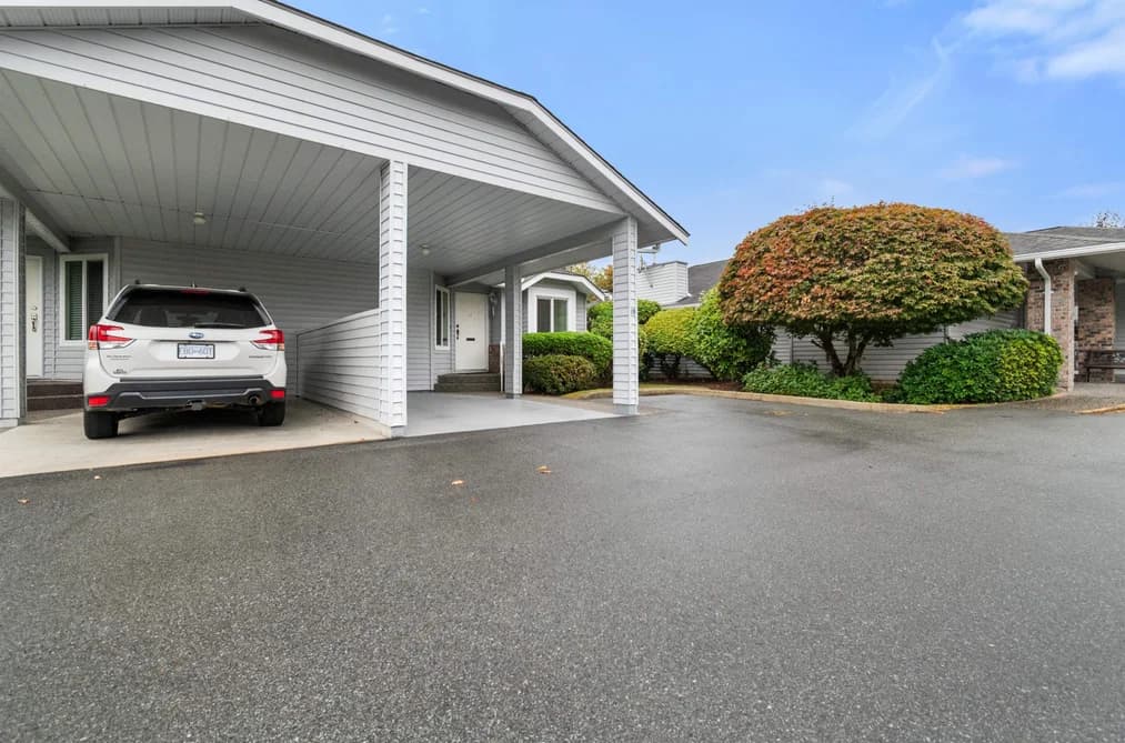 28 2989 TRAFALGAR STREET, Abbotsford, BC — Residential for Sale - Photo 2