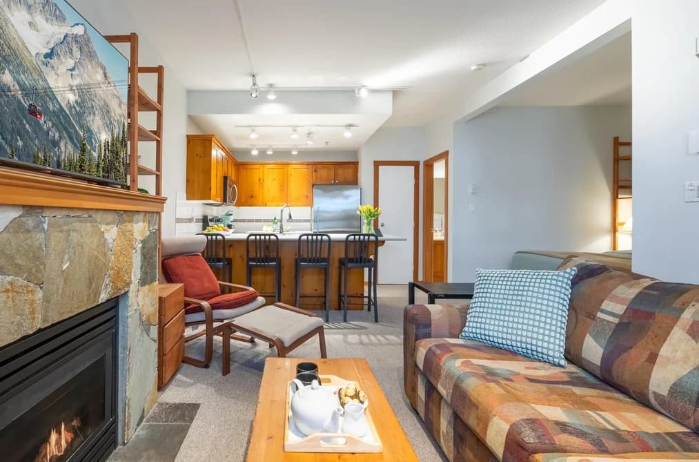 28 4385 NORTHLANDS BOULEVARD, Whistler, BC — Residential for Sale - Photo 2