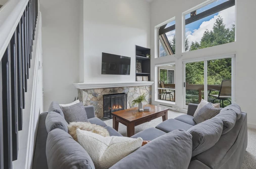 28 4628 BLACKCOMB WAY, Whistler, BC — Residential for Sale - Photo 2