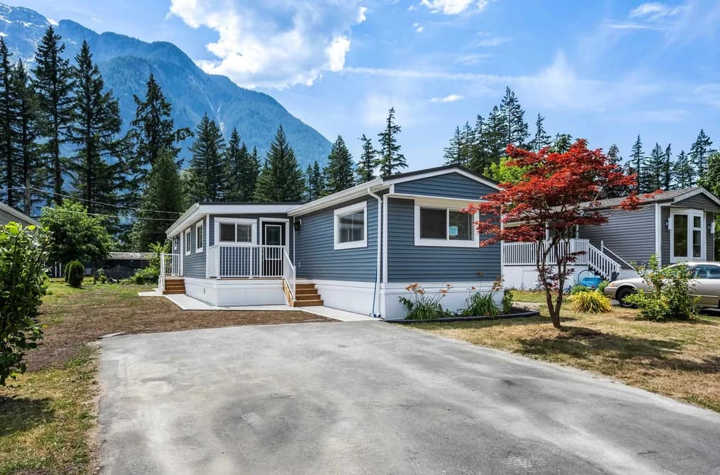 28 65367 KAWKAWA LAKE ROAD, Hope, BC — Residential for Sale - Main Photo