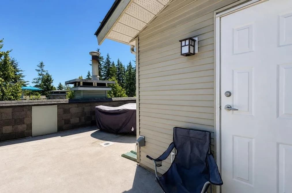 28 7428 SOUTHWYNDE AVENUE, Burnaby, BC — Residential for Sale - Photo 2