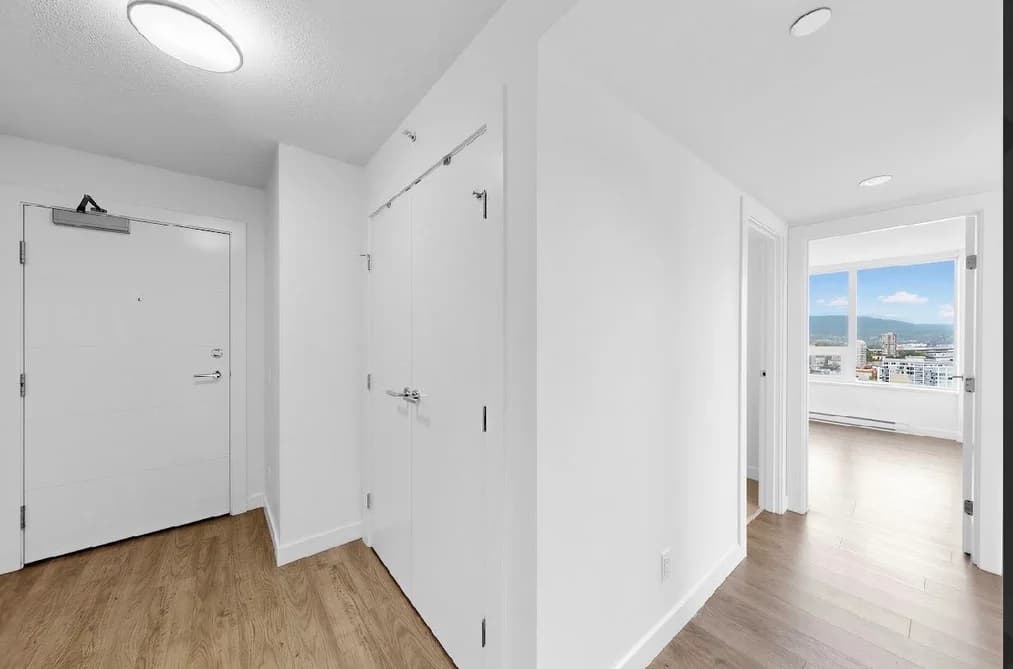 2802 908 QUAYSIDE DRIVE, New Westminster, BC — Residential for Sale - Photo 2