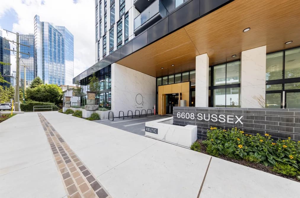 2810 6608 SUSSEX AVENUE, Burnaby, BC — Residential for Sale - Photo 2
