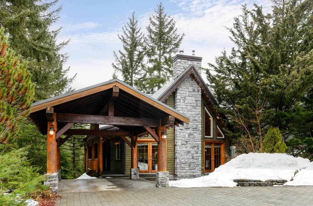 2813 CLIFFTOP LANE, Whistler, BC — Residential for Sale - Main Photo