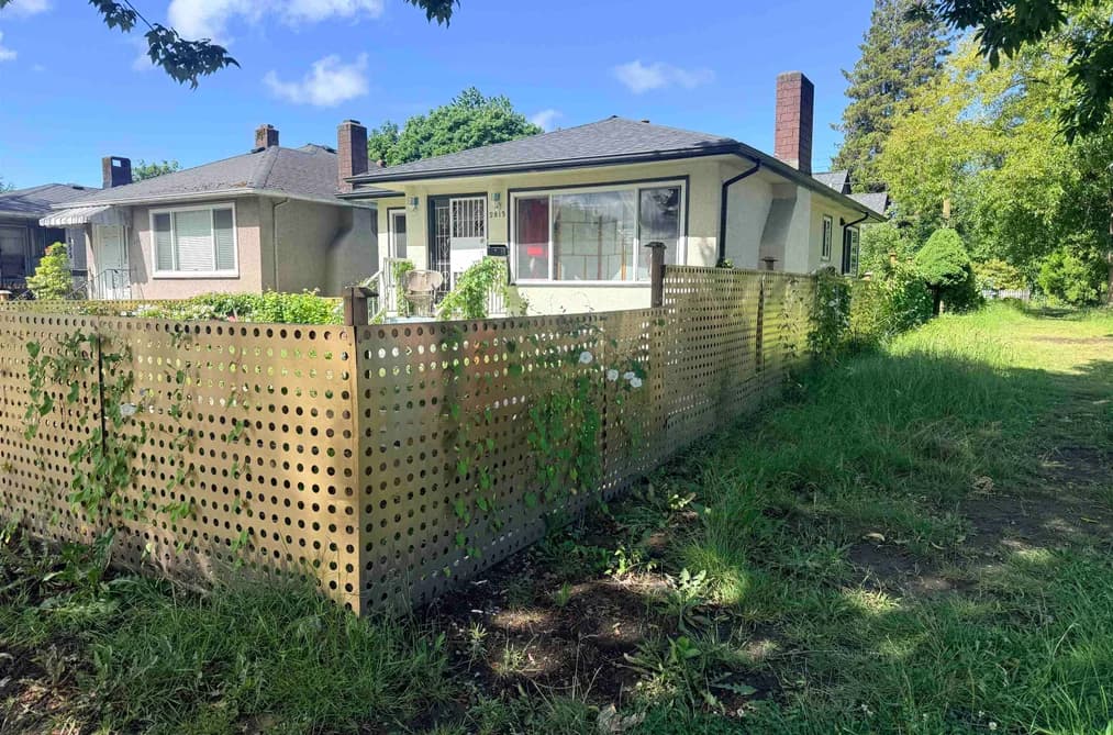 2815 NANAIMO STREET, Vancouver, BC — Residential for Sale - Photo 2