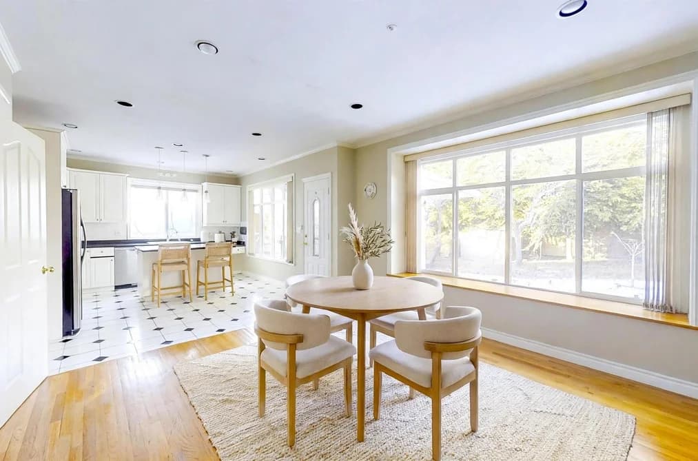 2839 W 42nd Avenue, Vancouver, BC - MLS: R3179879 - Photo 1 2839 W 42nd Avenue, Vancouver, BC - MLS: R3179879 - Photo 1