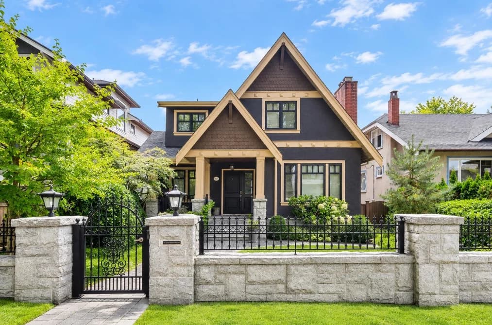 2851 W 38TH AVENUE, Vancouver, BC — Residential for Sale - Main Photo