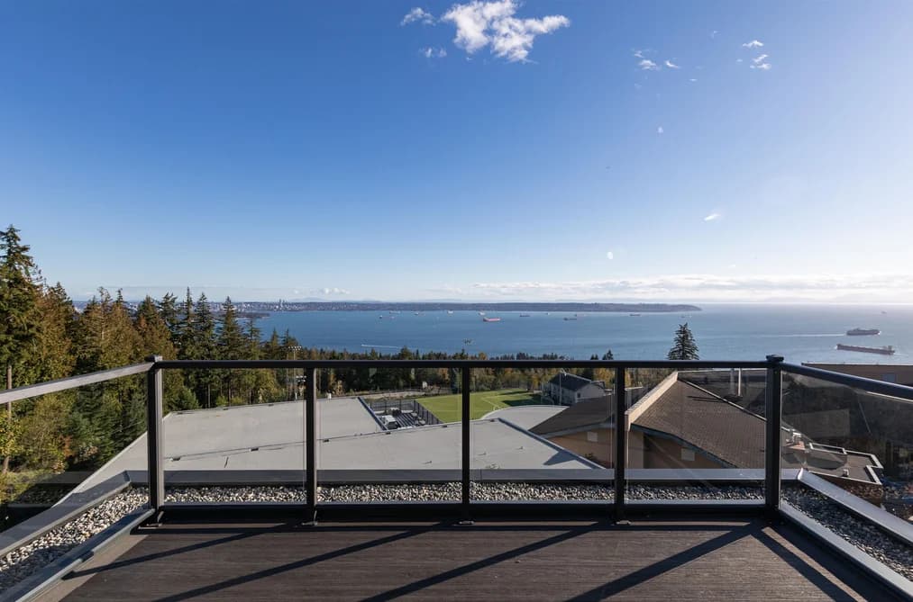2862 RODGERS CREEK LANE, West Vancouver, BC — Residential for Sale - Photo 2