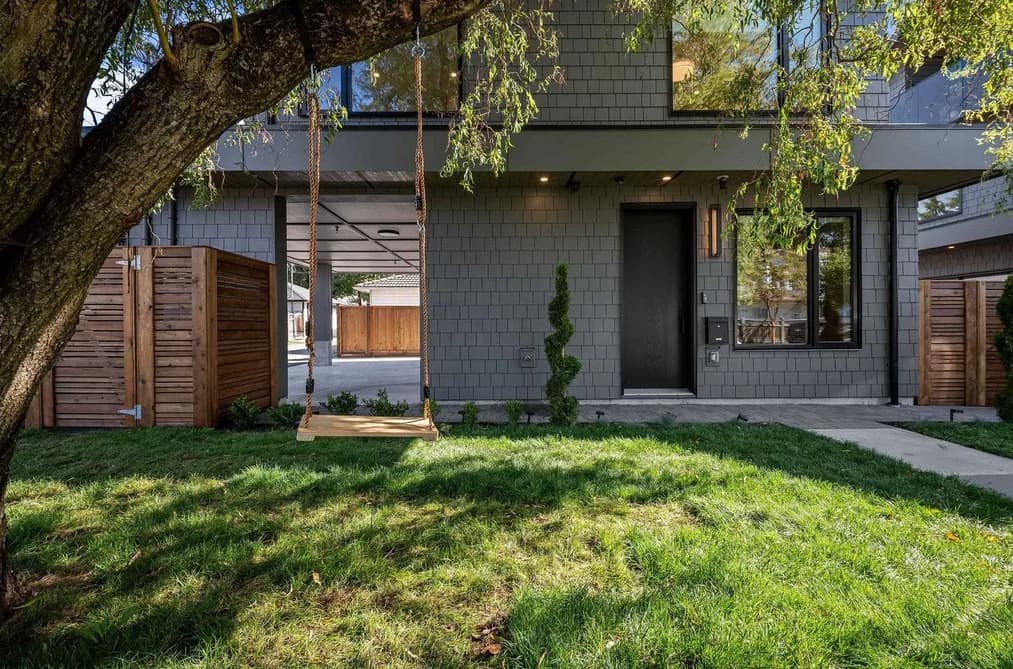 2866 SEMLIN DRIVE, Vancouver, BC — Residential for Sale - Main Photo