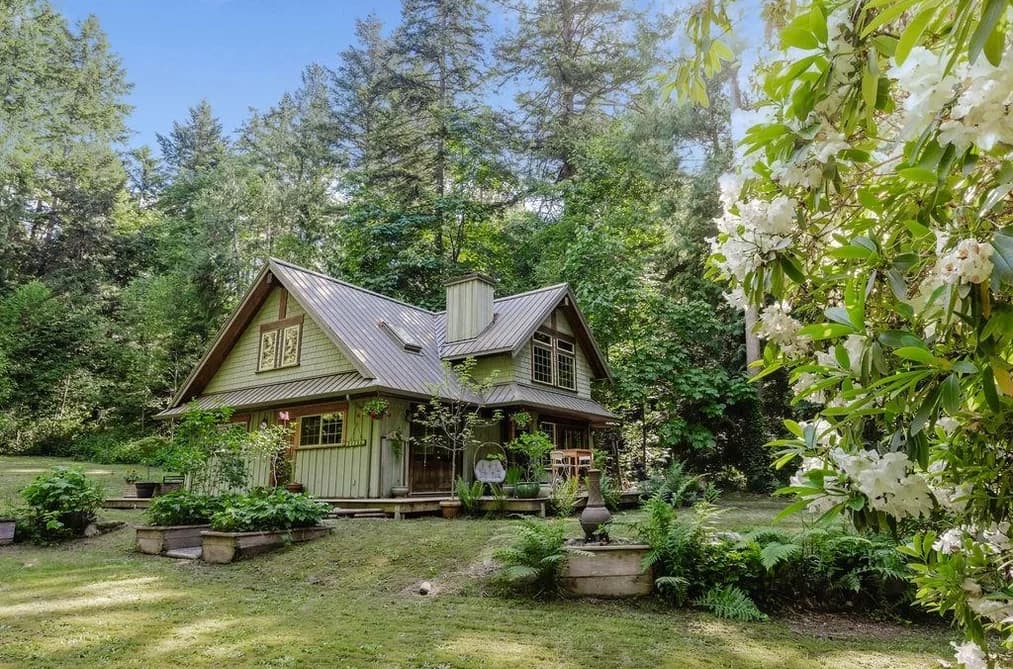 2867 LOWER ROAD, Roberts Creek, BC — Residential for Sale - Photo 2
