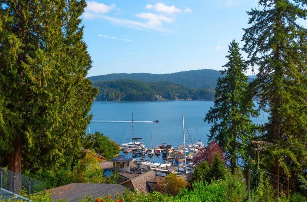 2867 PANORAMA DRIVE, North Vancouver, BC — Residential for Sale - Photo 2