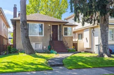 House for sale at 2876 W 18th Avenue Vancouver British Columbia - MLS: R3117599