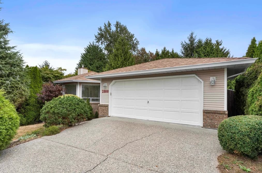 2888 153A STREET, Surrey, BC — Residential for Sale - Photo 2