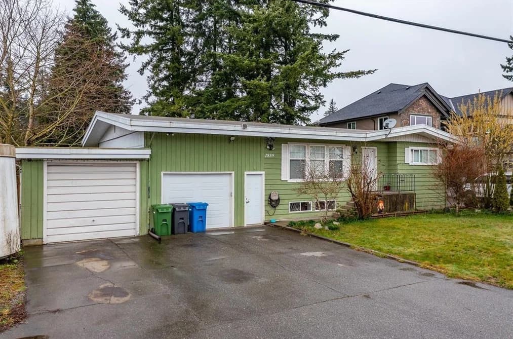 2889 ROYAL STREET, Abbotsford, BC — Residential for Sale - Photo 2