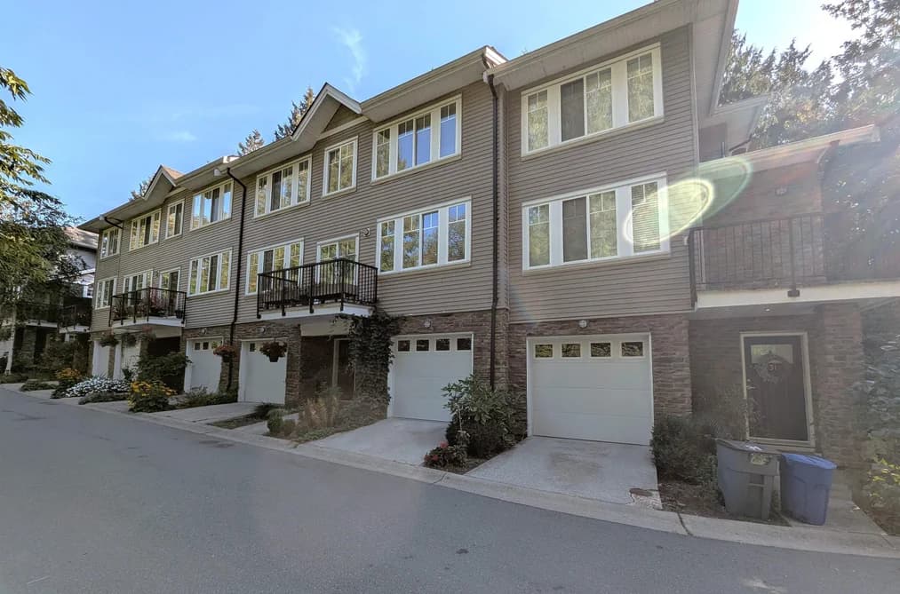 29 13864 HYLAND ROAD, Surrey, BC — Residential for Sale - Photo 2