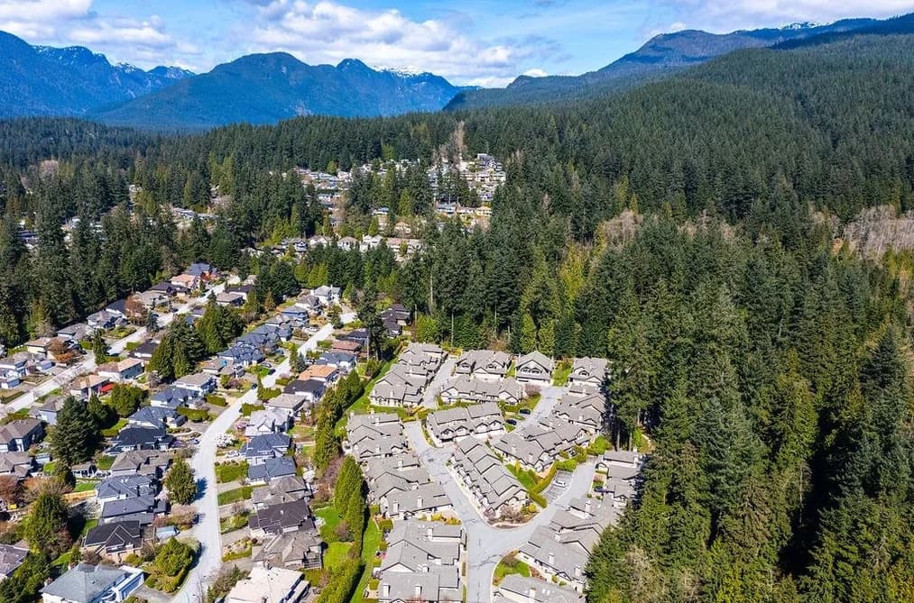 29 1550 LARKHALL CRESCENT, North Vancouver, BC — Residential for Sale - Main Photo