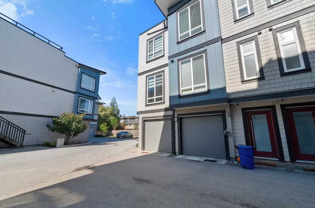 29 5515 199A STREET, Langley, BC — Residential for Sale - Photo 2