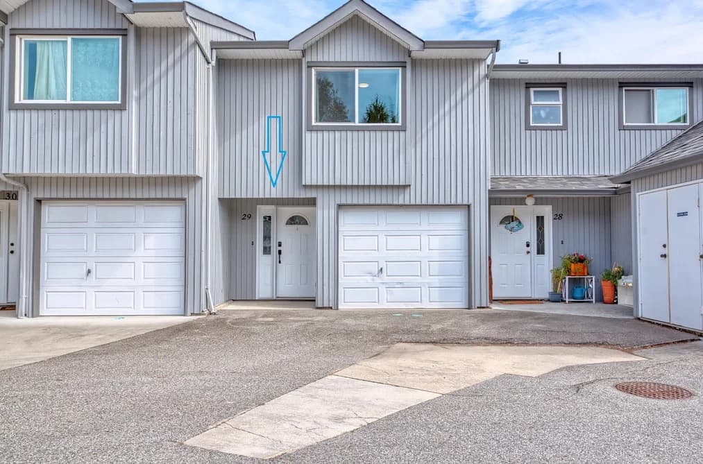 29 5761 WHARF AVENUE, Sechelt, BC — Residential for Sale - Main Photo