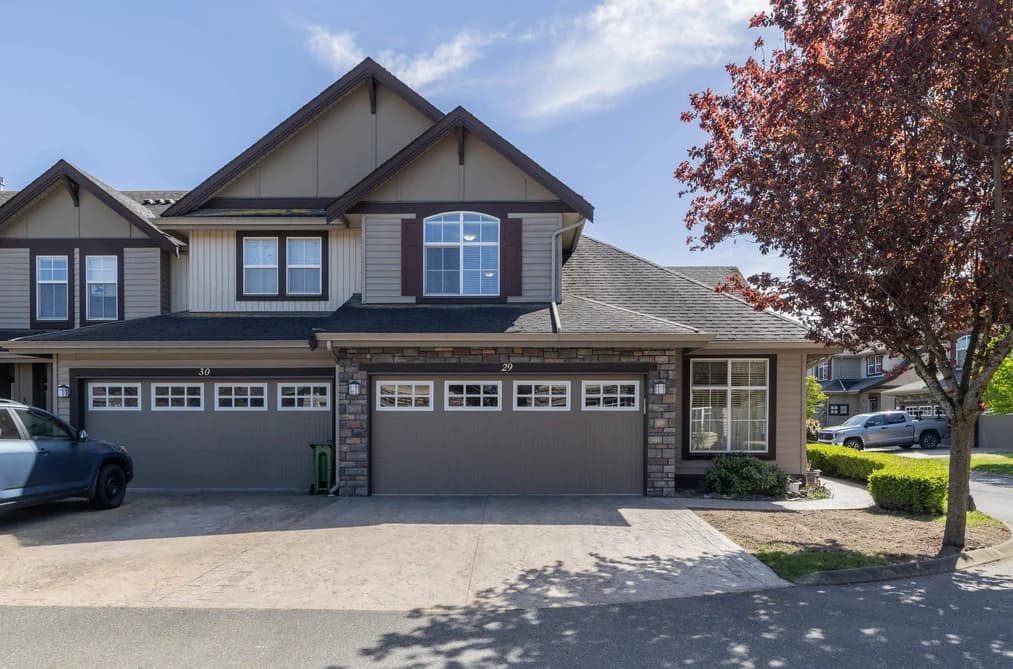 29 6577 SOUTHDOWNE PLACE, Chilliwack, BC — Residential for Sale - Photo 2