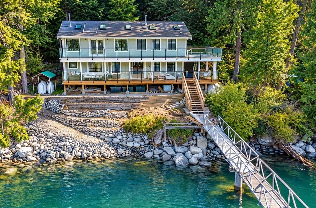 29 E CROKER ISLAND, North Vancouver, BC — Residential for Sale - Main Photo