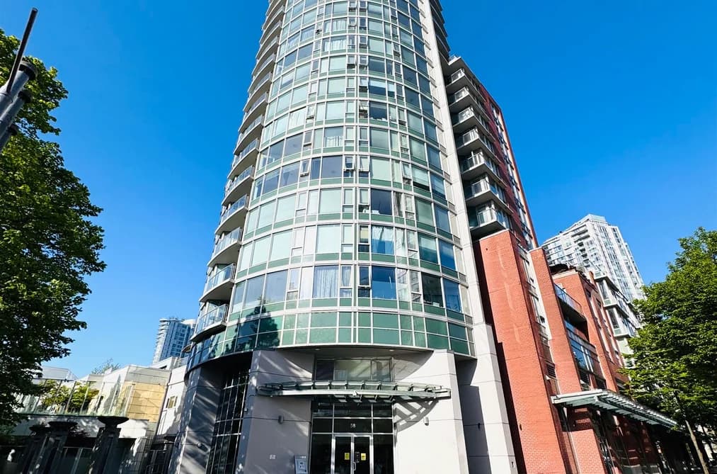 2901 58 KEEFER PLACE, Vancouver, BC — Residential for Sale - Photo 2