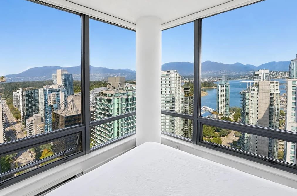 2902 1288 W GEORGIA STREET, Vancouver, BC — Residential for Sale - Main Photo