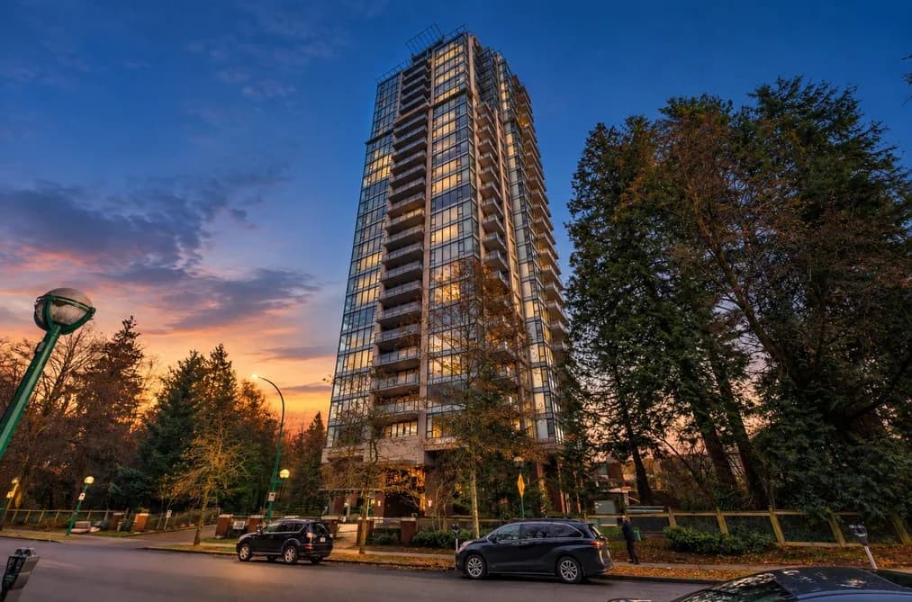2902 7088 18TH AVENUE, Burnaby, BC — Residential for Sale - Main Photo