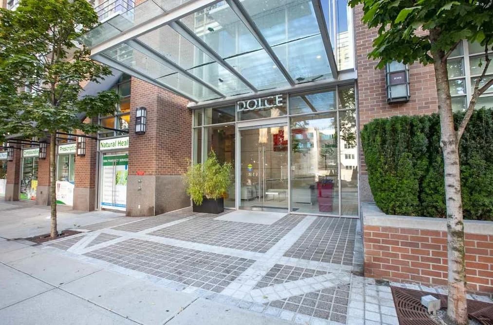 2905 535 SMITHE STREET, Vancouver, BC — Residential for Sale - Photo 2