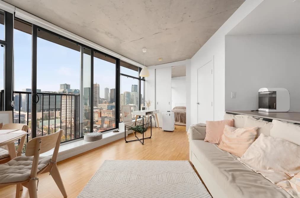 2908 128 W CORDOVA STREET, Vancouver, BC — Residential for Sale - Photo 2