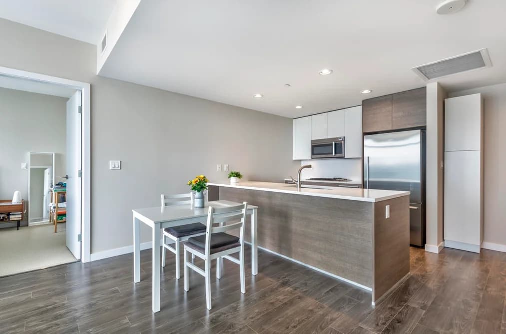 2909 4485 SKYLINE DRIVE, Burnaby, BC — Residential for Sale - Photo 2