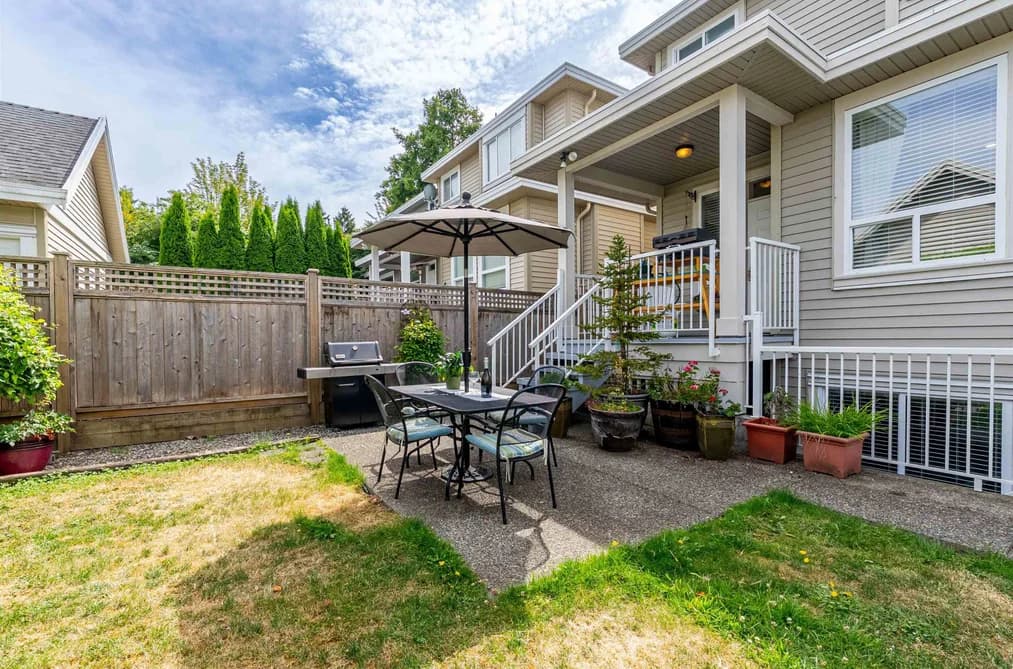 2914 152 STREET, Surrey, BC — Residential for Sale - Photo 2