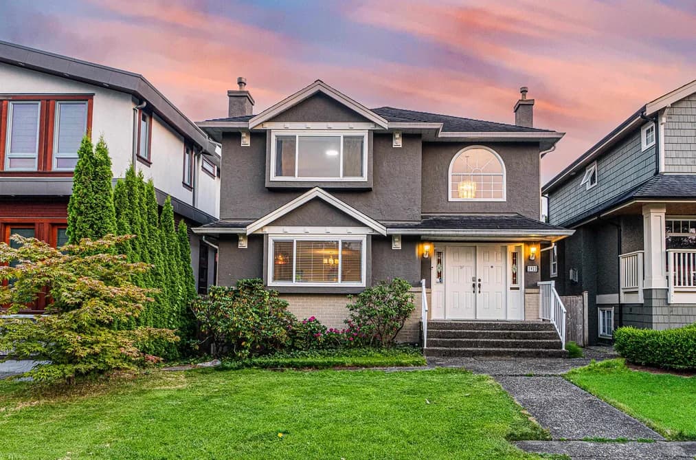 2922 W 22ND AVENUE, Vancouver, BC — Residential for Sale - Main Photo