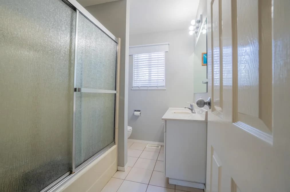 2930 SEFTON STREET, Port Coquitlam, BC — Residential for Sale - Photo 2