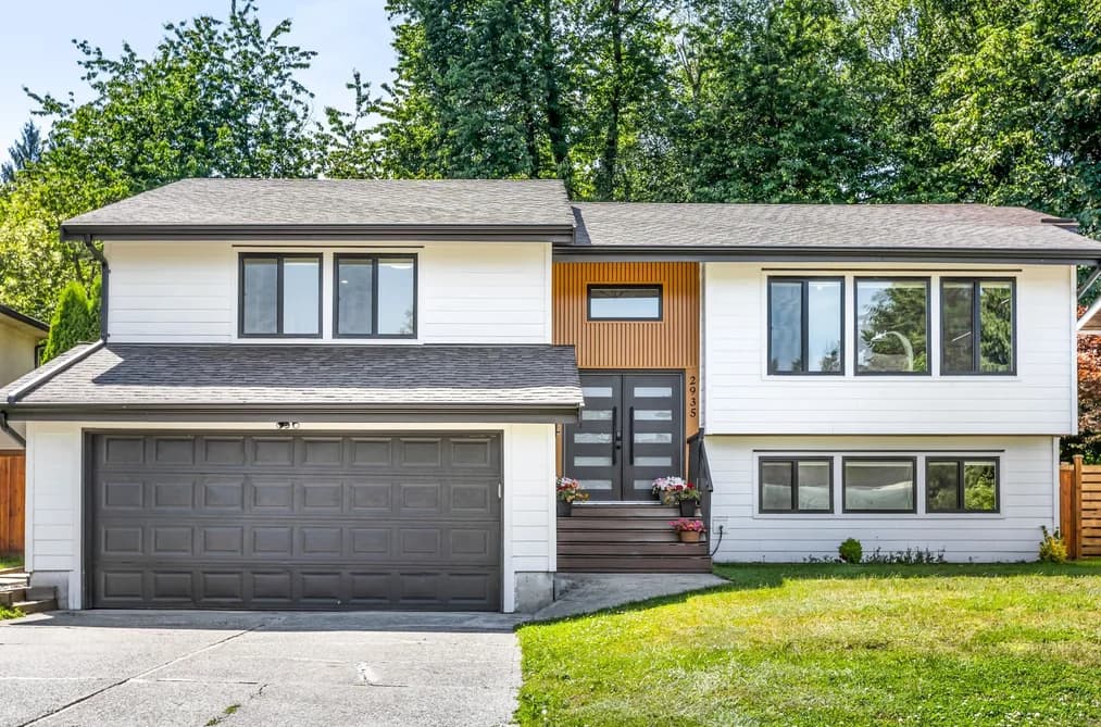 2935 CENTURY CRESCENT, Abbotsford, BC — Residential for Sale - Photo 2
