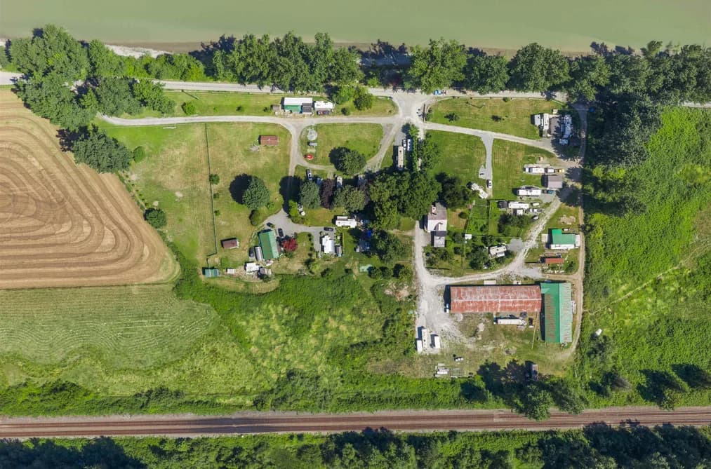 29464 RIVER ROAD, Abbotsford, BC — Residential for Sale - Photo 2