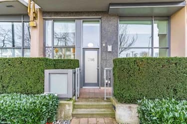 Townhouse for sale at 296 W 1st Avenue Vancouver British Columbia - MLS: R3108434