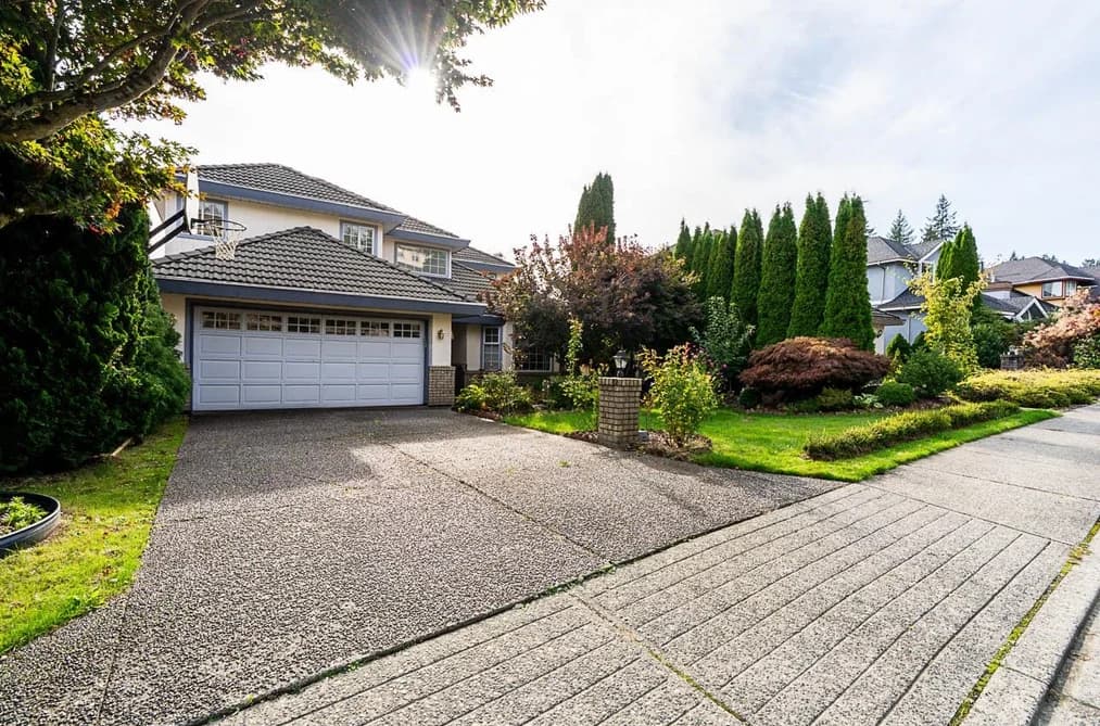 2980 CLIFFROSE CRESCENT, Coquitlam, BC — Residential for Sale - Photo 2