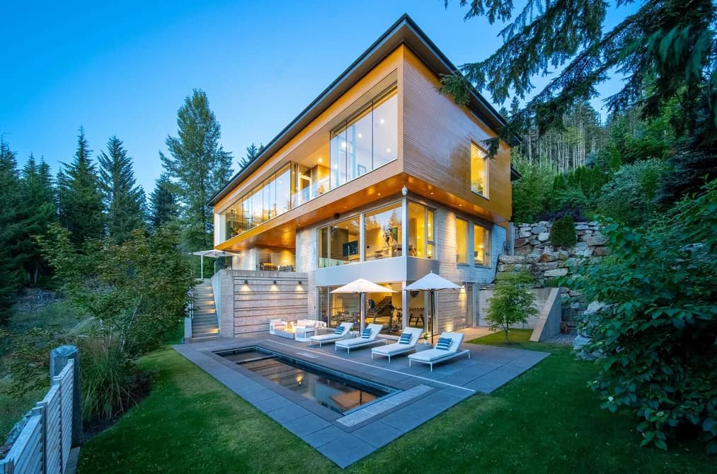 2980 TRAIL'S END LANE, Whistler, BC — Residential for Sale - Photo 2