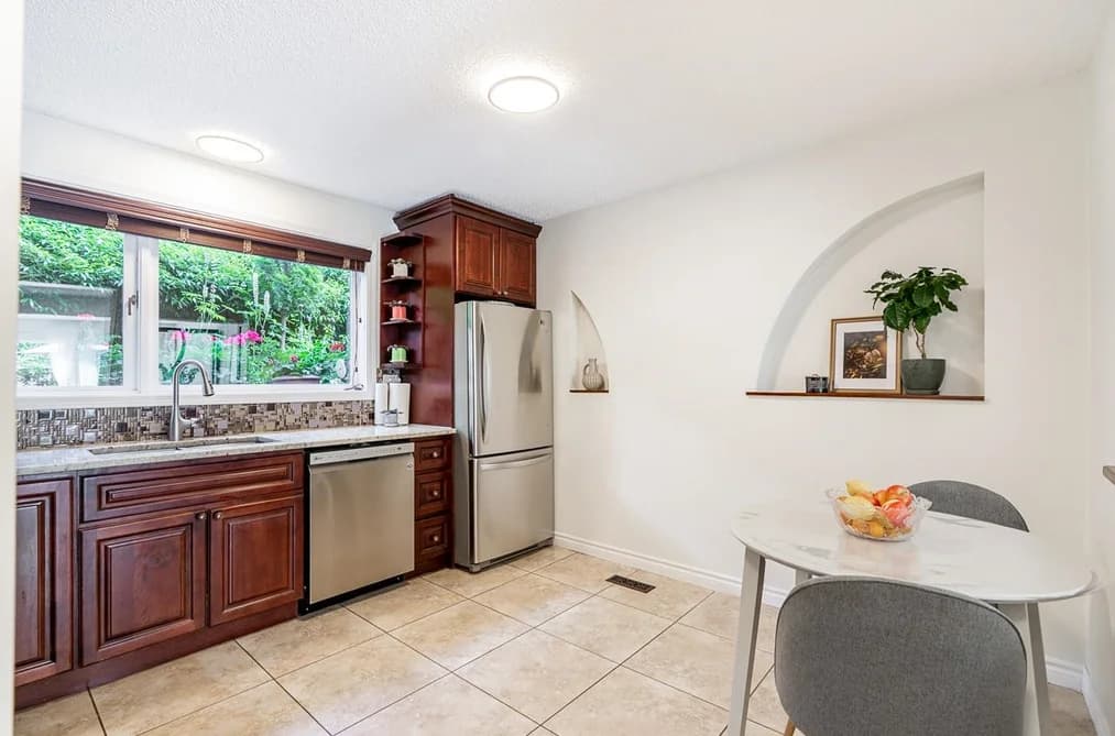 2995 CORONA DRIVE, Burnaby, BC — Residential for Sale - Main Photo