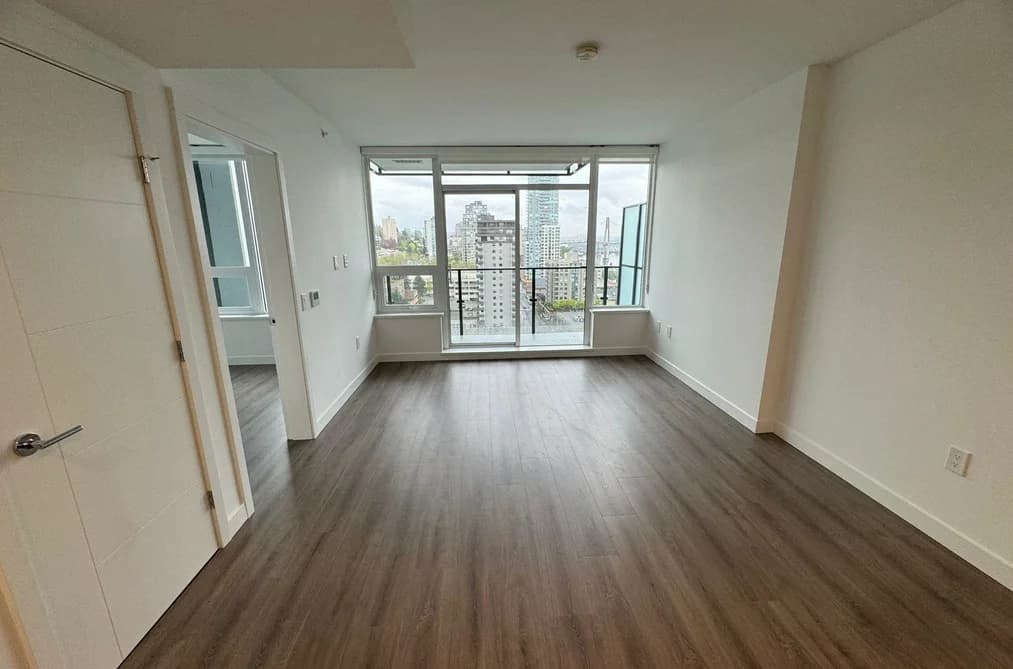 2xxx 823 CARNARVON STREET, New Westminster BC V3M 0N5 - Photo 1