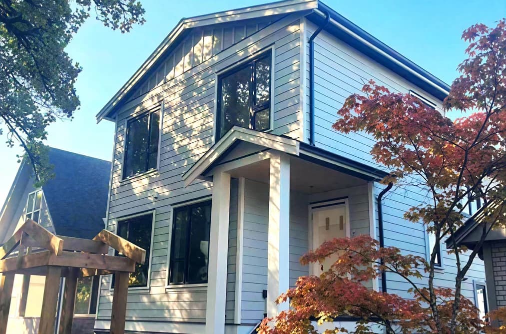 3 1325 E 37TH AVENUE, Vancouver, BC — Residential for Sale - Main Photo