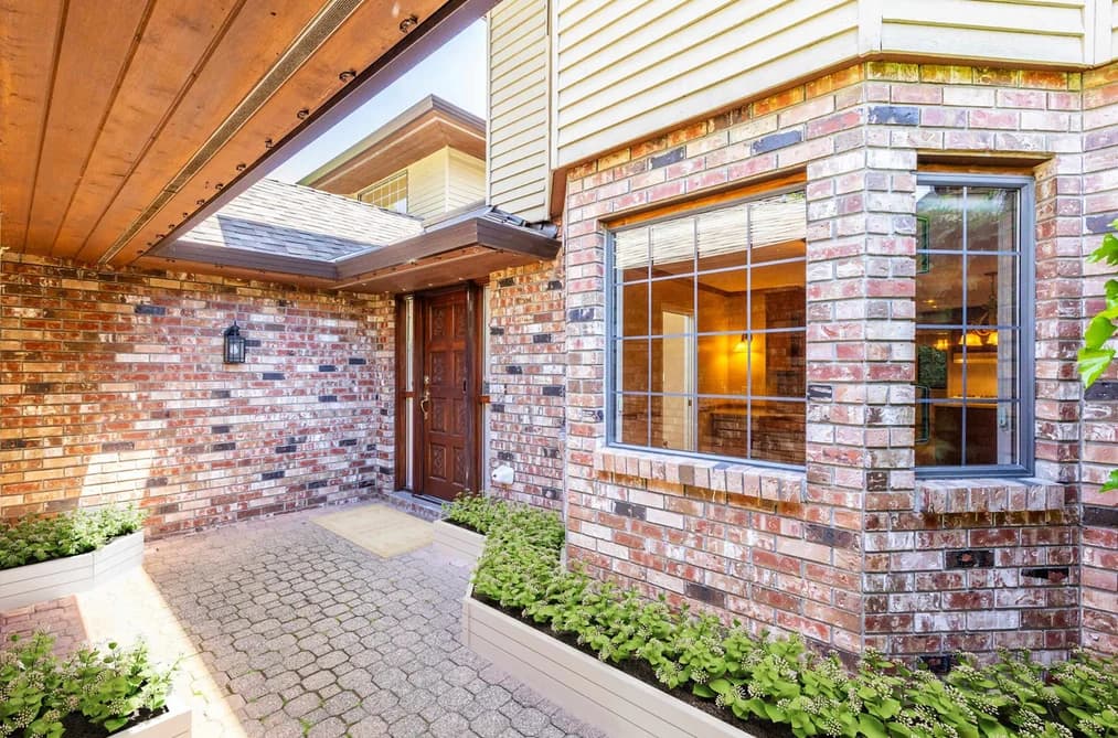 3 1660 148 STREET, White Rock, BC — Residential for Sale - Photo 2