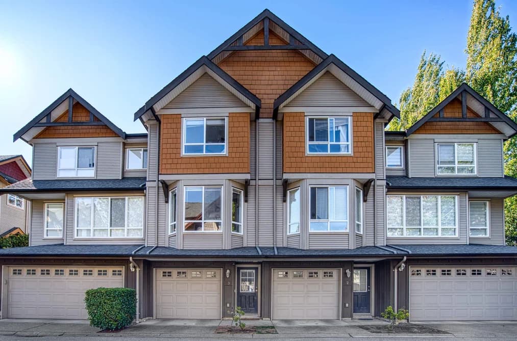 3 16772 61 AVENUE, Surrey, BC — Residential for Sale - Photo 2