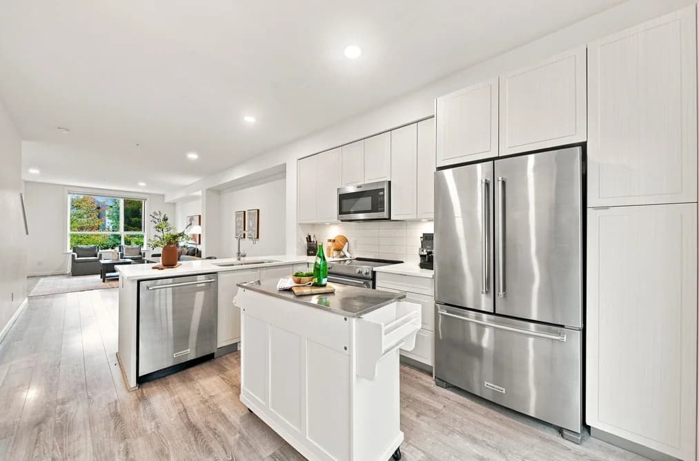 3 2332 RANGER LANE, Port Coquitlam, BC — Residential for Sale - Main Photo