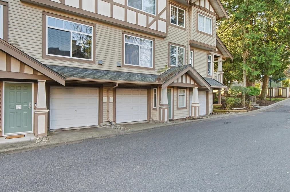 3 2678 KING GEORGE BOULEVARD, Surrey, BC — Residential for Sale - Main Photo