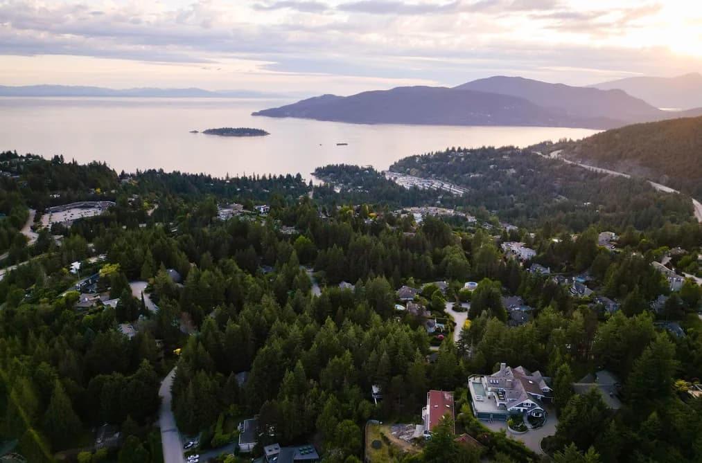 3 4665 WOODRIDGE PLACE, West Vancouver, BC — Land for Sale - Photo 2
