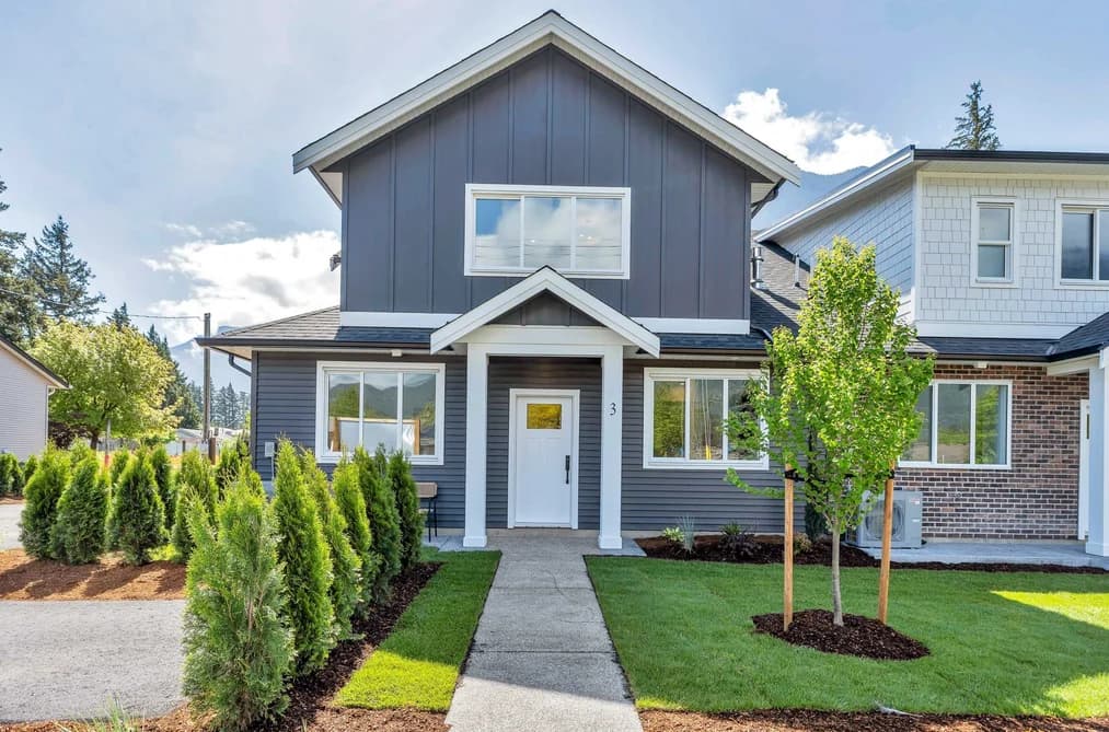 3 558 PARK STREET, Hope, BC — Residential for Sale - Main Photo