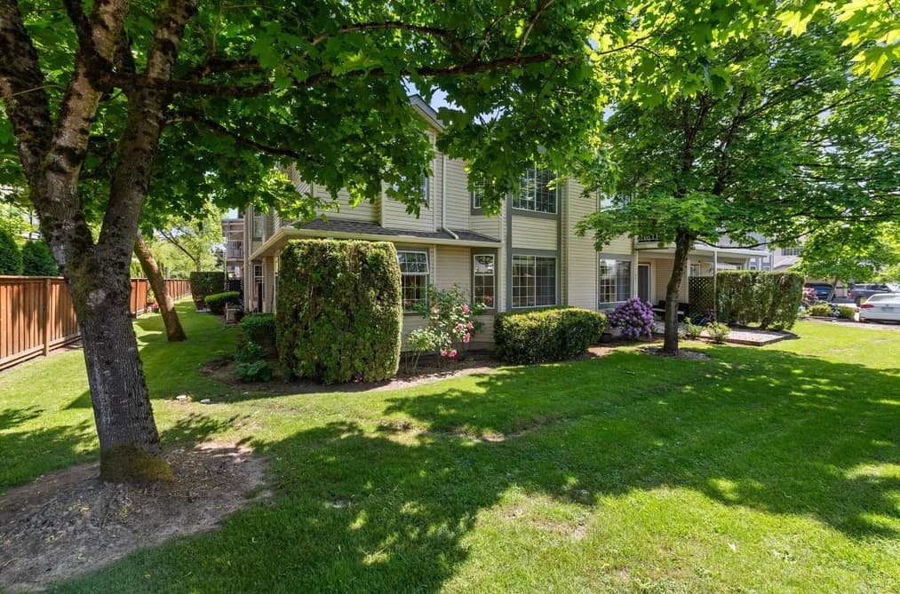 3 5760 174 STREET, Surrey, BC — Residential for Sale - Photo 2