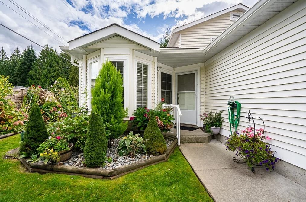 3 6537 138TH STREET, Surrey, BC — Residential for Sale - Photo 2
