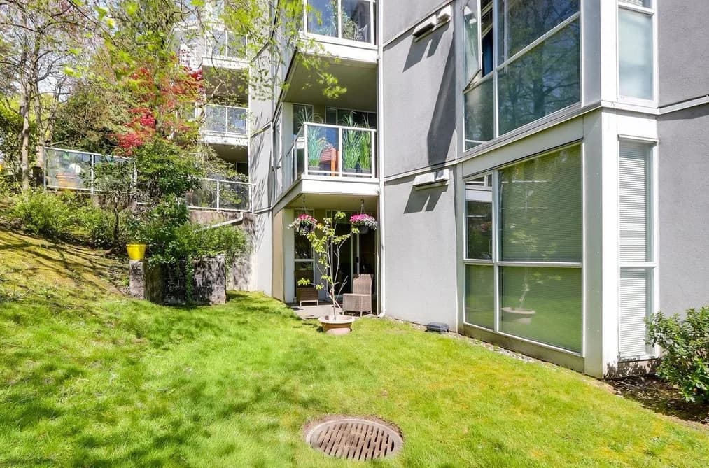 3 8420 JELLICOE STREET, Vancouver, BC — Residential for Sale - Main Photo